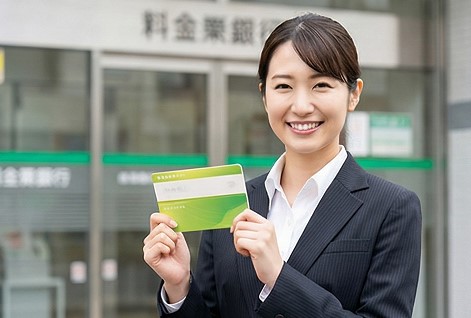 借金返済の重圧から解放され経済的な自由を再構築する